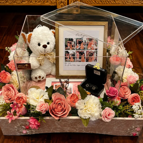 Her Royal Trove Gift Tray