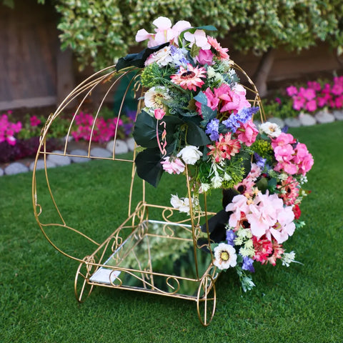 Fantastical Gift Carriage