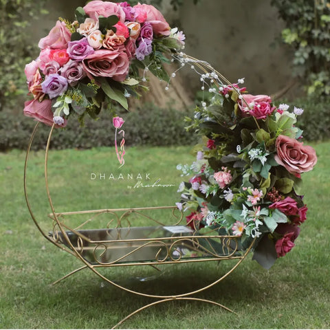 Rosy Gift Carriage