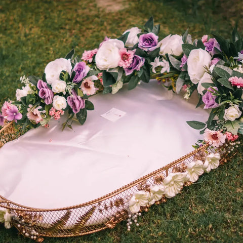Amber White Gift Basket