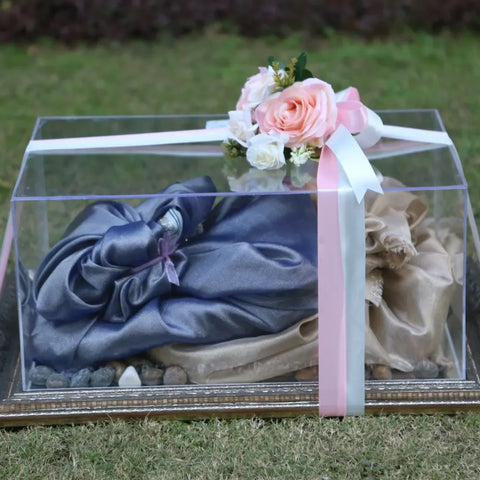 Acrystalicious Surprises Gift Box
