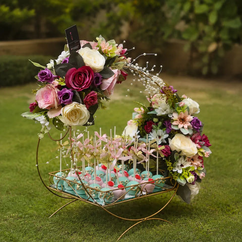 Tempting Carriage Tray