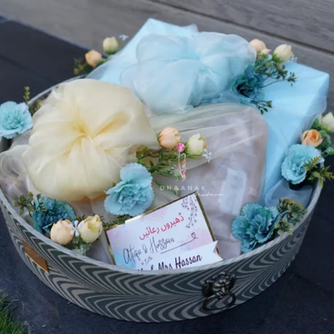 Hearts Aligned Gift Tray