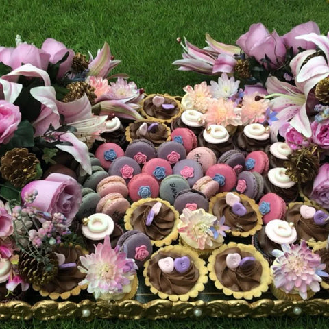 Extravaganza Embrace Mithai Tray