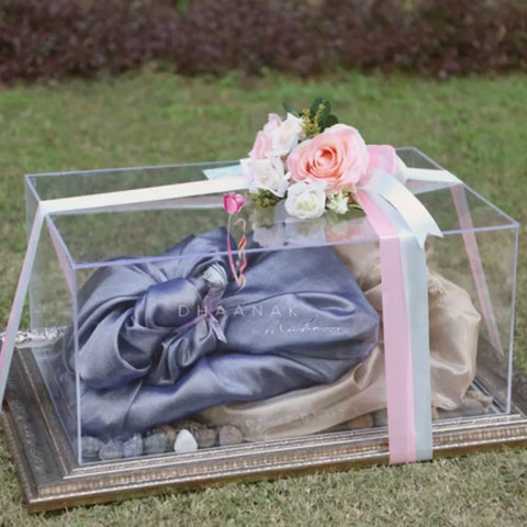 Acrystalicious Surprises Gift Box