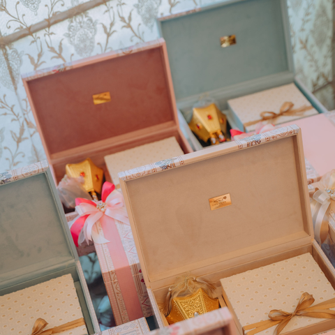 Aromas & Delights
