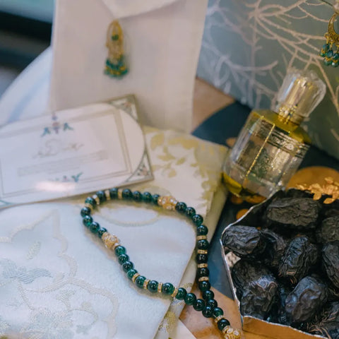 Suffah Islamic Gift Box