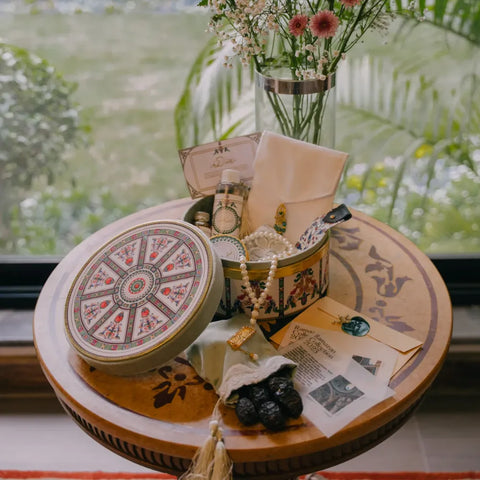 Shaan e Gumbad Gift Box