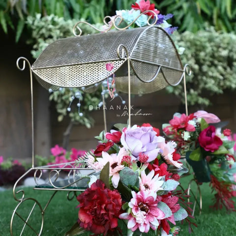 Majestic Caravan Gift Tray