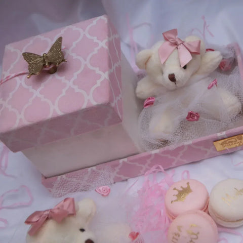 Candy Hugs Teddy Box