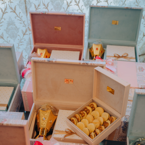 Aromas & Delights